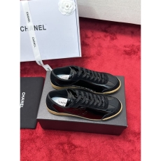 Chanel Low Shoes